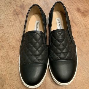 Steve Madden quilted slip ons